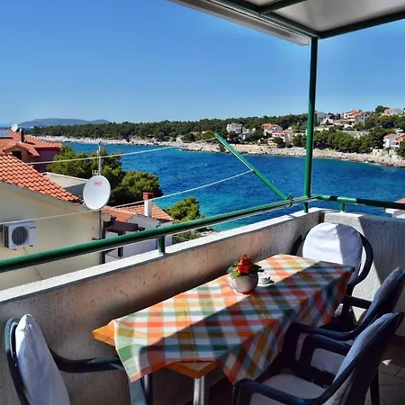 Guest house Toni 555 Primosten