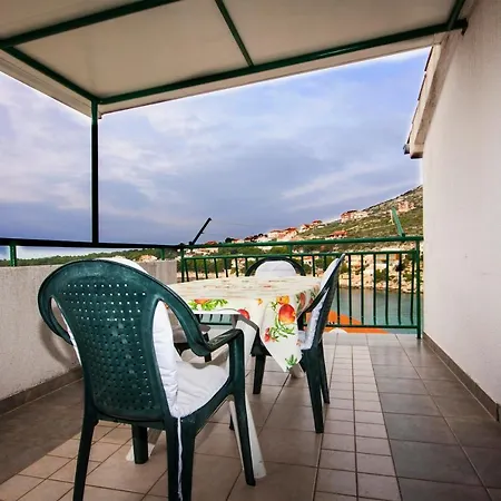Toni 555 Guest house 3*