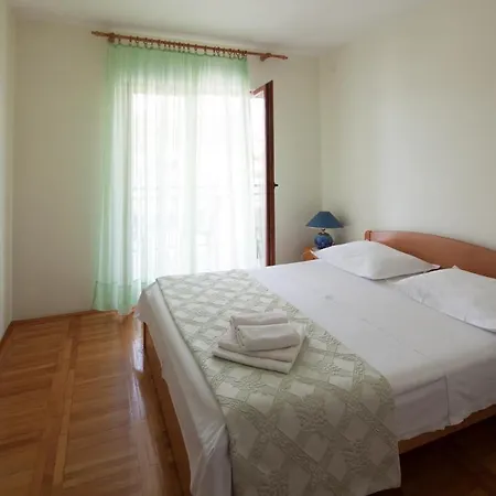 Toni 555 Guest house 3*